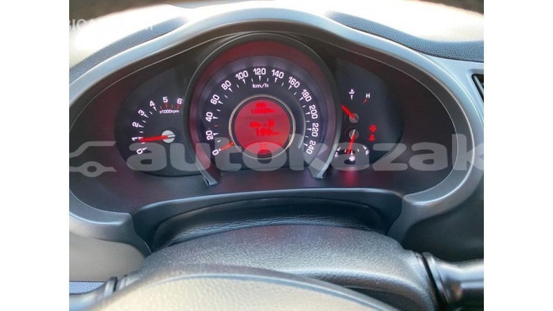 Big with watermark kia sportage akmecet import dubai 2118