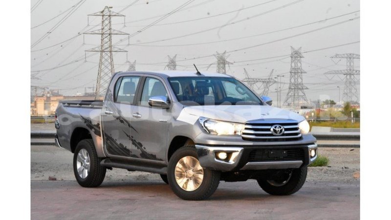 Big with watermark toyota hilux akmecet import dubai 2129