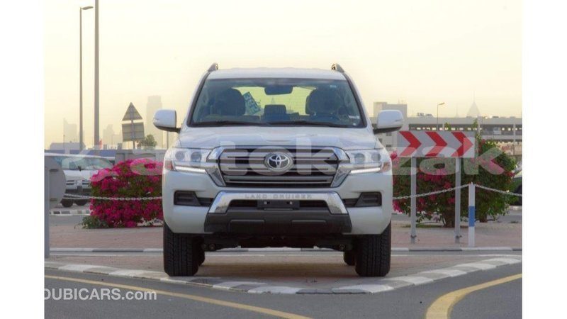 Big with watermark toyota land cruiser akmecet import dubai 2139