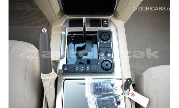 Buy Import Toyota Land Cruiser White Car in Import - Dubai in Akmecet Buy Import Toyota Land Cruiser White Car in Import - Dubai in Akmecet