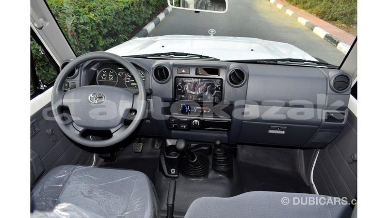 Big with watermark toyota land cruiser akmecet import dubai 2155