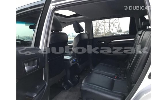 Buy Import Toyota Highlander Other Car in Import - Dubai in Akmecet Buy Import Toyota Highlander Other Car in Import - Dubai in Akmecet