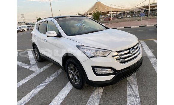 Buy Import Hyundai Santa Fe White Car in Import - Dubai in Akmecet Buy Import Hyundai Santa Fe White Car in Import - Dubai in Akmecet