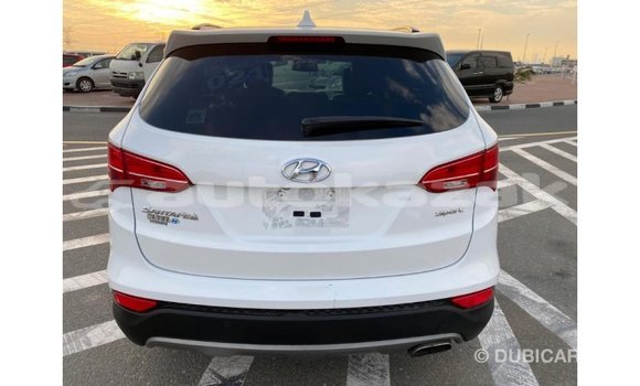 Buy Import Hyundai Santa Fe White Car in Import - Dubai in Akmecet Buy Import Hyundai Santa Fe White Car in Import - Dubai in Akmecet