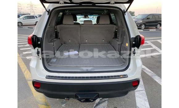 Buy Import Toyota Highlander White Car in Import - Dubai in Akmecet Buy Import Toyota Highlander White Car in Import - Dubai in Akmecet