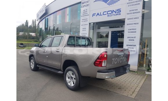 Buy Import Toyota Hilux Other Car in Import - Dubai in Akmecet Buy Import Toyota Hilux Other Car in Import - Dubai in Akmecet