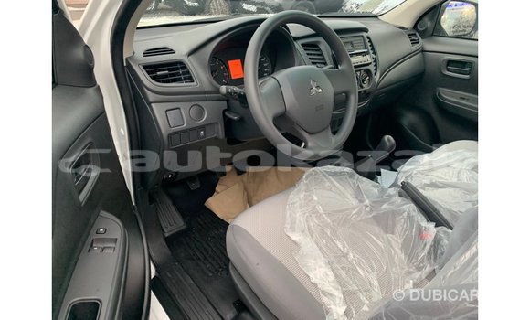 Buy Import Mitsubishi L200 White Car in Import - Dubai in Akmecet Buy Import Mitsubishi L200 White Car in Import - Dubai in Akmecet