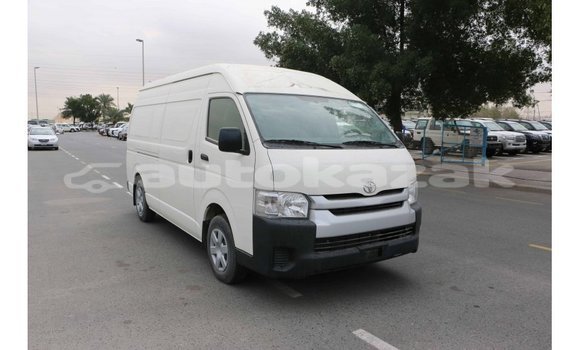 Buy Import Toyota Hiace White Car in Import - Dubai in Akmecet Buy Import Toyota Hiace White Car in Import - Dubai in Akmecet