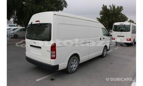 Buy Import Toyota Hiace White Car in Import - Dubai in Akmecet Buy Import Toyota Hiace White Car in Import - Dubai in Akmecet