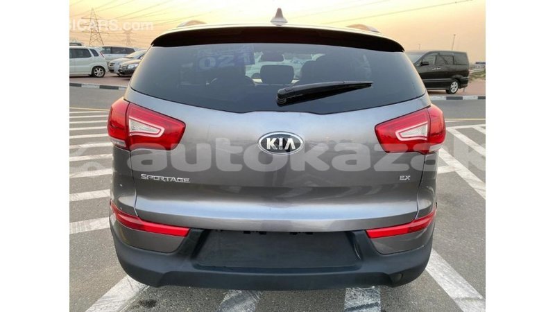 Big with watermark kia sportage akmecet import dubai 2189