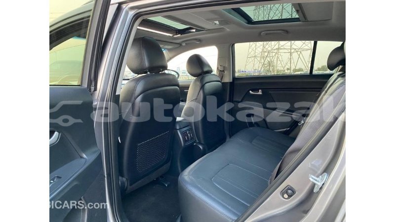 Big with watermark kia sportage akmecet import dubai 2189