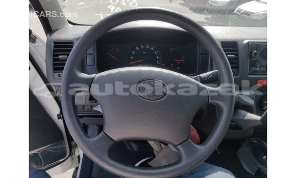 Buy Import Toyota Hiace White Car in Import - Dubai in Akmecet Buy Import Toyota Hiace White Car in Import - Dubai in Akmecet