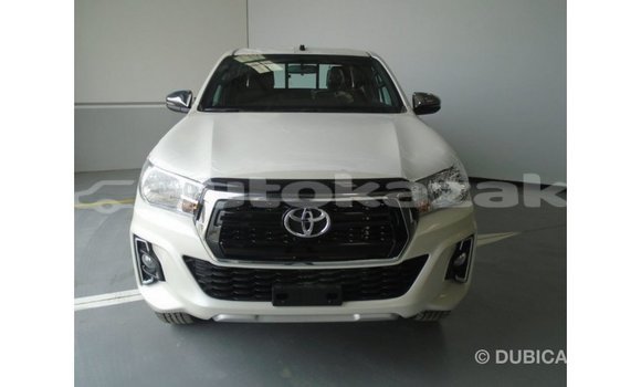 Buy Import Toyota Hilux White Car in Import - Dubai in Akmecet Buy Import Toyota Hilux White Car in Import - Dubai in Akmecet