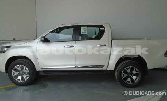 Buy Import Toyota Hilux White Car in Import - Dubai in Akmecet Buy Import Toyota Hilux White Car in Import - Dubai in Akmecet