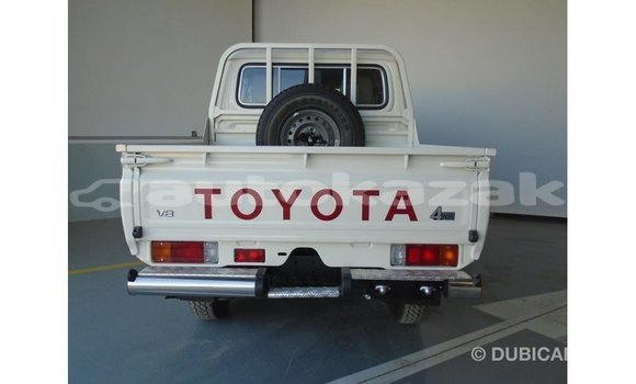 Buy Import Toyota Land Cruiser White Car in Import - Dubai in Akmecet Buy Import Toyota Land Cruiser White Car in Import - Dubai in Akmecet