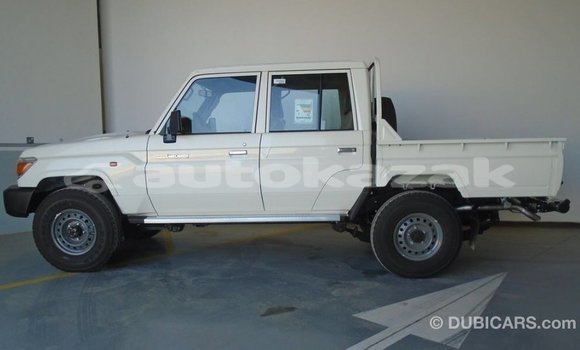 Buy Import Toyota Land Cruiser White Car in Import - Dubai in Akmecet Buy Import Toyota Land Cruiser White Car in Import - Dubai in Akmecet