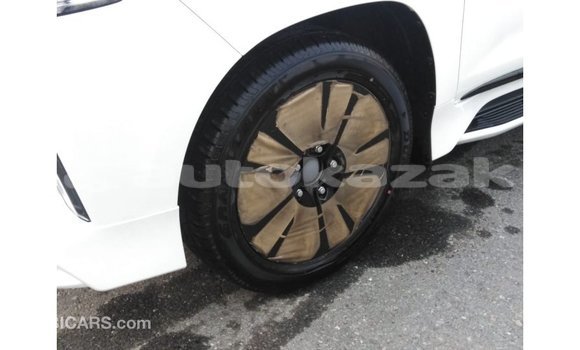 Buy Import Lexus LX White Car in Import - Dubai in Akmecet Buy Import Lexus LX White Car in Import - Dubai in Akmecet