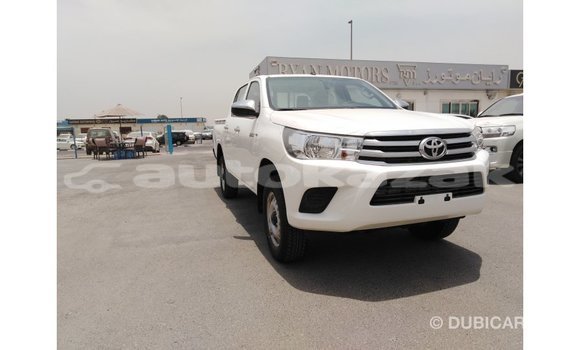 Buy Import Toyota Hilux White Car in Import - Dubai in Akmecet Buy Import Toyota Hilux White Car in Import - Dubai in Akmecet