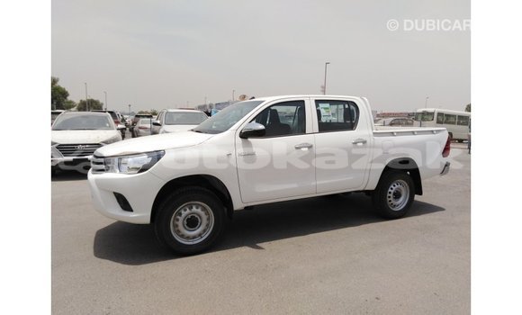 Buy Import Toyota Hilux White Car in Import - Dubai in Akmecet Buy Import Toyota Hilux White Car in Import - Dubai in Akmecet