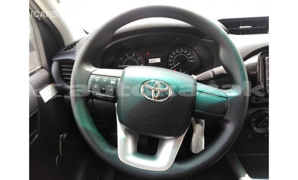 Buy Import Toyota Hilux White Car in Import - Dubai in Akmecet Buy Import Toyota Hilux White Car in Import - Dubai in Akmecet