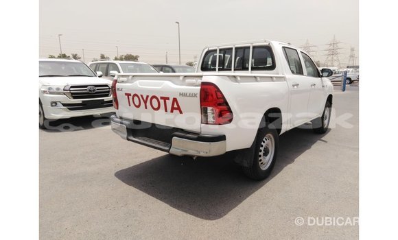 Buy Import Toyota Hilux White Car in Import - Dubai in Akmecet Buy Import Toyota Hilux White Car in Import - Dubai in Akmecet