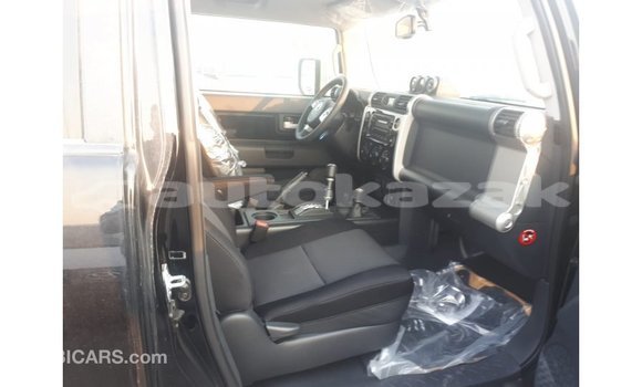 Buy Import Toyota FJ Cruiser Black Car in Import - Dubai in Akmecet Buy Import Toyota FJ Cruiser Black Car in Import - Dubai in Akmecet