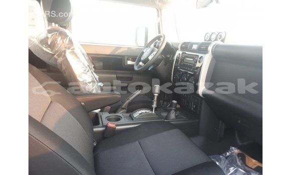 Buy Import Toyota FJ Cruiser Black Car in Import - Dubai in Akmecet Buy Import Toyota FJ Cruiser Black Car in Import - Dubai in Akmecet