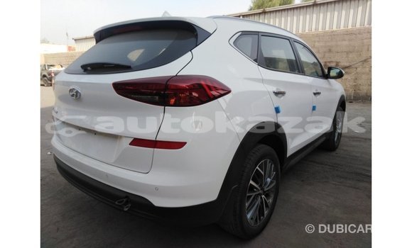 Buy Import Hyundai Tucson White Car in Import - Dubai in Akmecet Buy Import Hyundai Tucson White Car in Import - Dubai in Akmecet