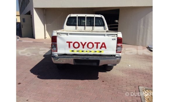 Buy Import Toyota Hilux White Car in Import - Dubai in Akmecet Buy Import Toyota Hilux White Car in Import - Dubai in Akmecet