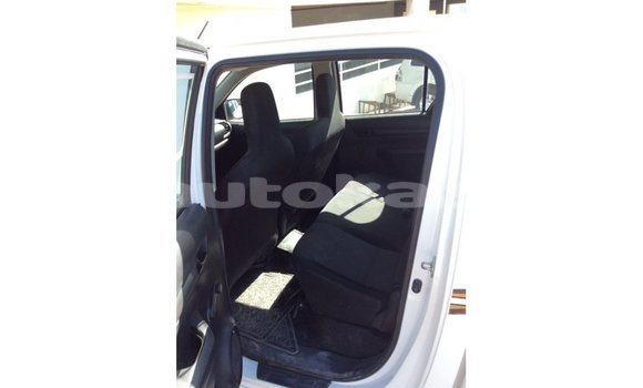 Buy Import Toyota Hilux White Car in Import - Dubai in Akmecet Buy Import Toyota Hilux White Car in Import - Dubai in Akmecet