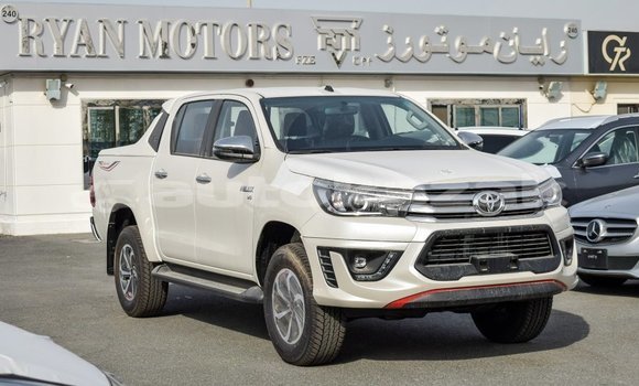 Buy Import Toyota Hilux White Car in Import - Dubai in Akmecet Buy Import Toyota Hilux White Car in Import - Dubai in Akmecet