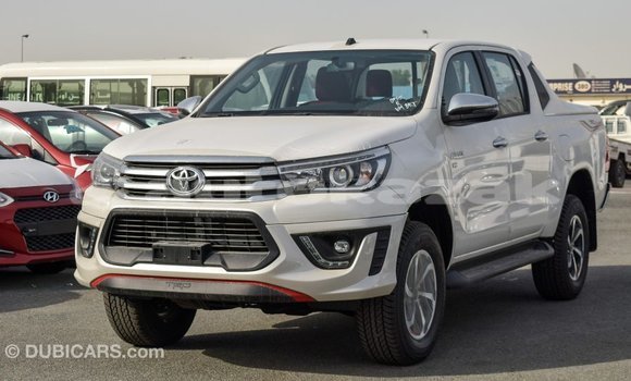 Buy Import Toyota Hilux White Car in Import - Dubai in Akmecet Buy Import Toyota Hilux White Car in Import - Dubai in Akmecet