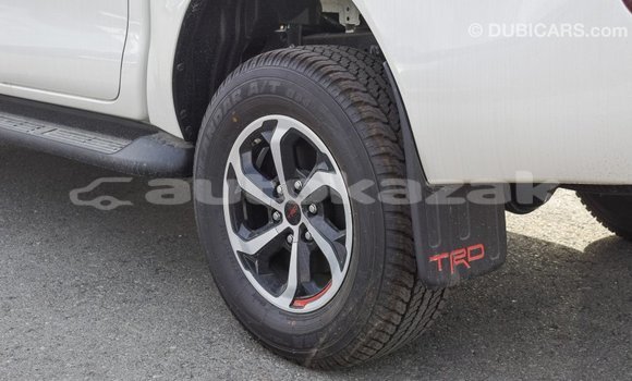 Buy Import Toyota Hilux White Car in Import - Dubai in Akmecet Buy Import Toyota Hilux White Car in Import - Dubai in Akmecet