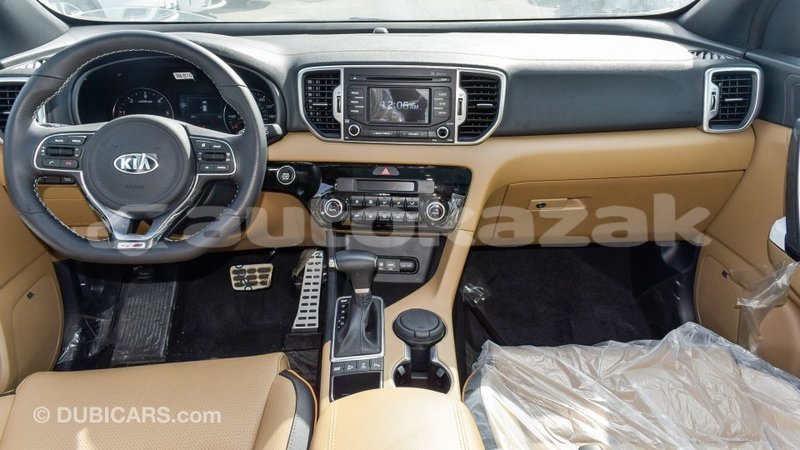 Big with watermark kia sportage akmecet import dubai 2258