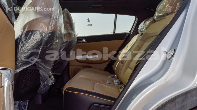 Big with watermark kia sportage akmecet import dubai 2258