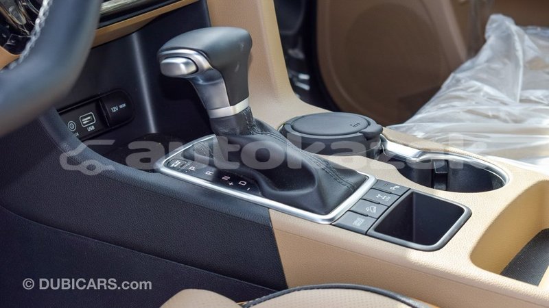 Big with watermark kia sportage akmecet import dubai 2258