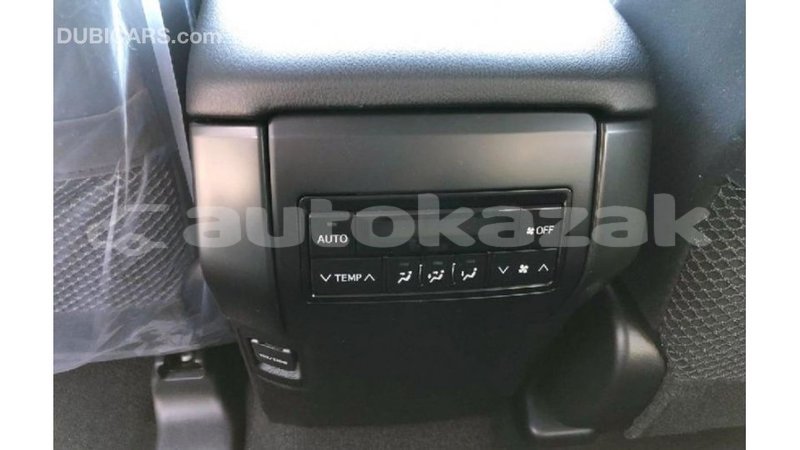 Big with watermark toyota prado akmecet import dubai 2267