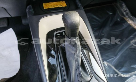 Buy Import Toyota Corolla White Car in Import - Dubai in Akmecet Buy Import Toyota Corolla White Car in Import - Dubai in Akmecet
