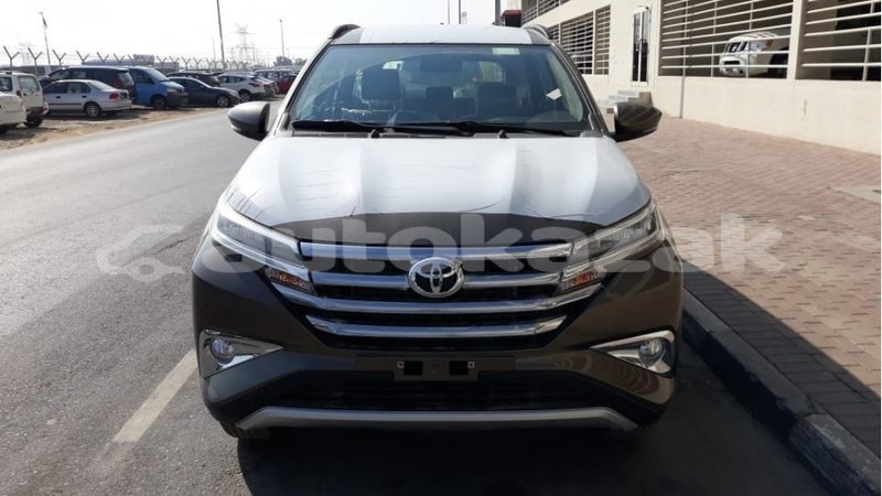 Big with watermark toyota rush akmecet import dubai 2304