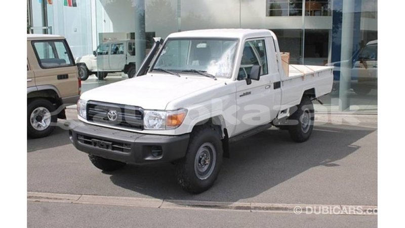 Big with watermark toyota land cruiser akmecet import dubai 2309