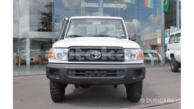 Big with watermark toyota land cruiser akmecet import dubai 2309
