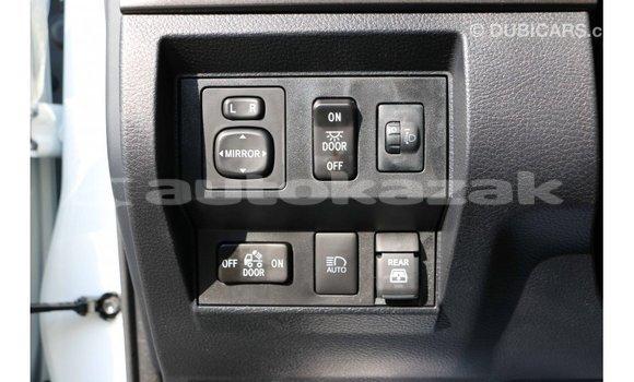Buy Import Toyota Tundra White Car in Import - Dubai in Akmecet Buy Import Toyota Tundra White Car in Import - Dubai in Akmecet