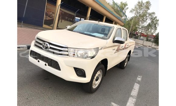 Buy Import Toyota Hilux White Car in Import - Dubai in Akmecet Buy Import Toyota Hilux White Car in Import - Dubai in Akmecet