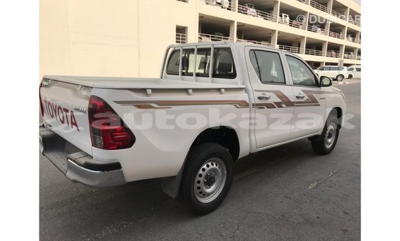 Buy Import Toyota Hilux White Car in Import - Dubai in Akmecet Buy Import Toyota Hilux White Car in Import - Dubai in Akmecet