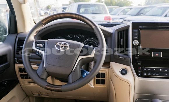 Buy Import Toyota Land Cruiser White Car in Import - Dubai in Akmecet Buy Import Toyota Land Cruiser White Car in Import - Dubai in Akmecet