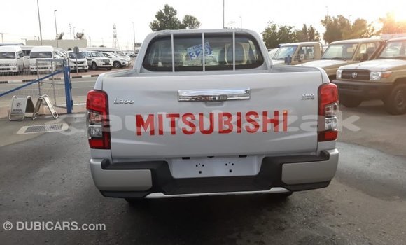Buy Import Mitsubishi L200 White Car in Import - Dubai in Akmecet Buy Import Mitsubishi L200 White Car in Import - Dubai in Akmecet