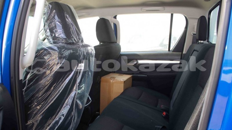Big with watermark toyota hilux akmecet import dubai 2325