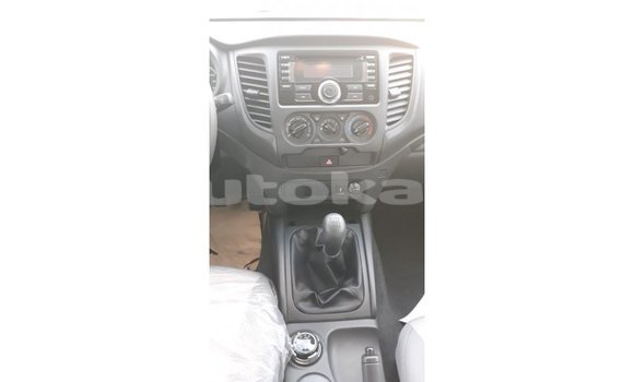 Buy Import Mitsubishi L200 White Car in Import - Dubai in Akmecet Buy Import Mitsubishi L200 White Car in Import - Dubai in Akmecet