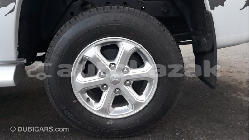 Big with watermark mitsubishi l200 akmecet import dubai 2326