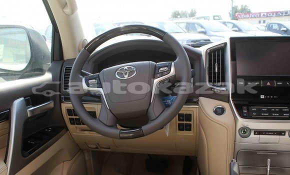 Buy Import Toyota Land Cruiser White Car in Import - Dubai in Akmecet Buy Import Toyota Land Cruiser White Car in Import - Dubai in Akmecet
